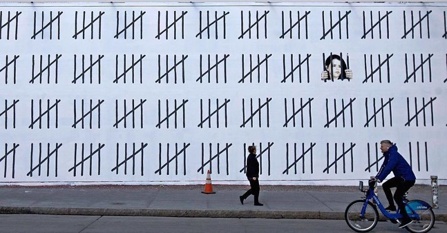 Imagen de la obra de Banksy en el Bowery Houton Wall en Manhattan